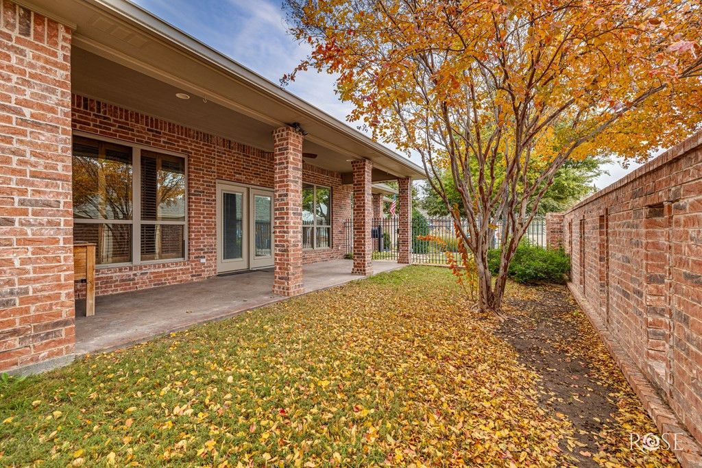 Image 29 of property listing at 5533 Club Park Way, San Angelo, TX 76904