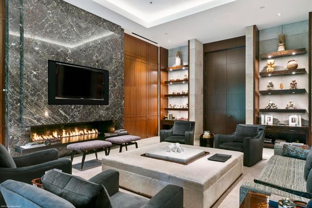 118 Bears Club Drive, Jupiter, FL 33477