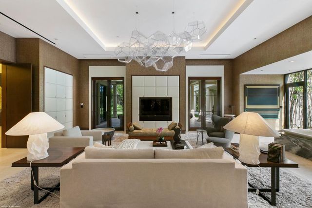 118 Bears Club Drive, Jupiter, FL 33477