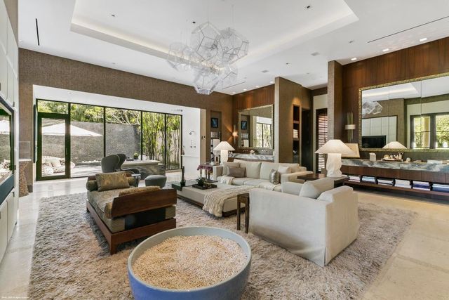 118 Bears Club Drive, Jupiter, FL 33477