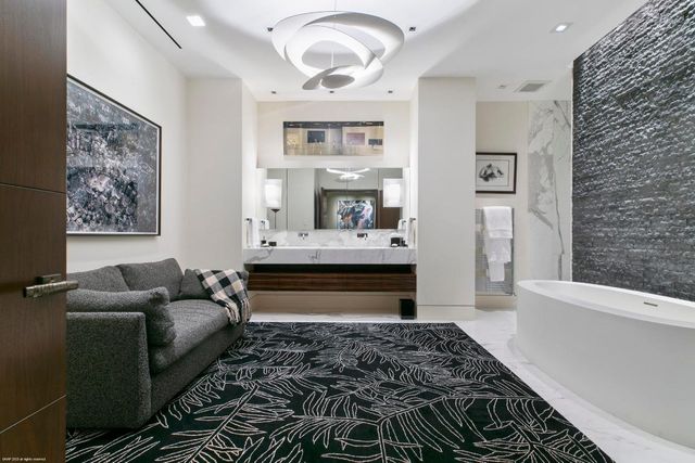 118 Bears Club Drive, Jupiter, FL 33477