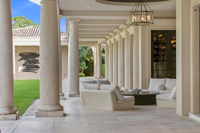 118 Bears Club Drive, Jupiter, FL 33477