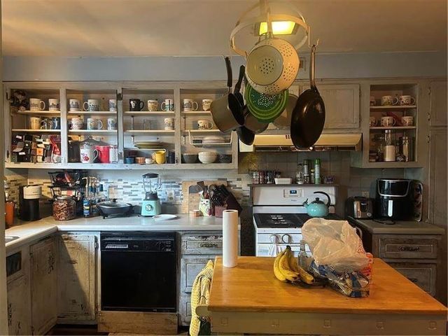 511 ARTHUR AVENUE, Scottdale, PA 15683