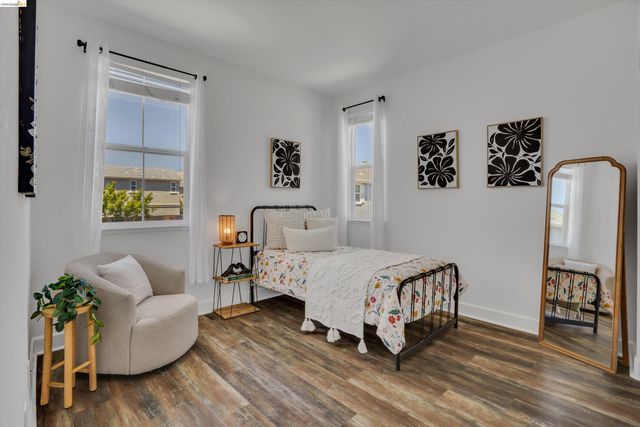 737 Katydid Ct, Martinez, CA 94553