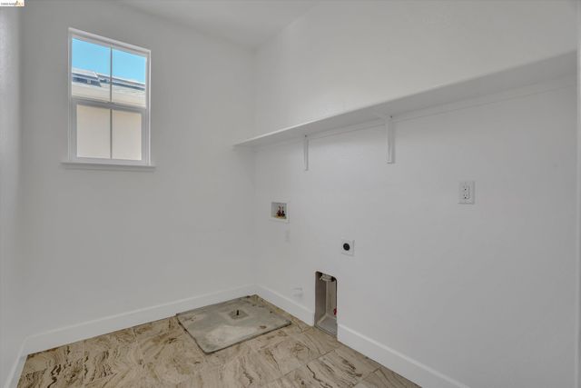 737 Katydid Ct, Martinez, CA 94553
