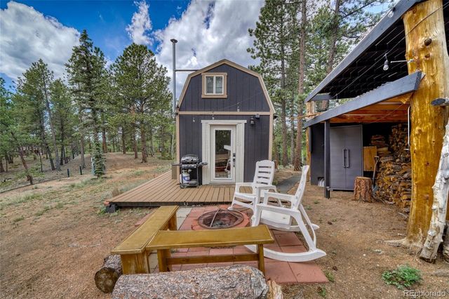 2927 Pathfinder Road, Florissant, CO 80816