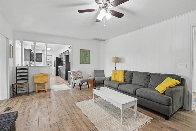 5308 NW 108th Terrace, Oklahoma City, OK 73162
