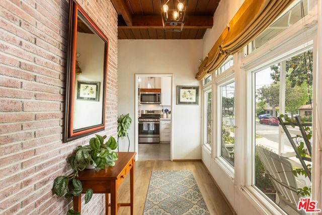 5283 Thornburn Street, Los Angeles, CA 90045