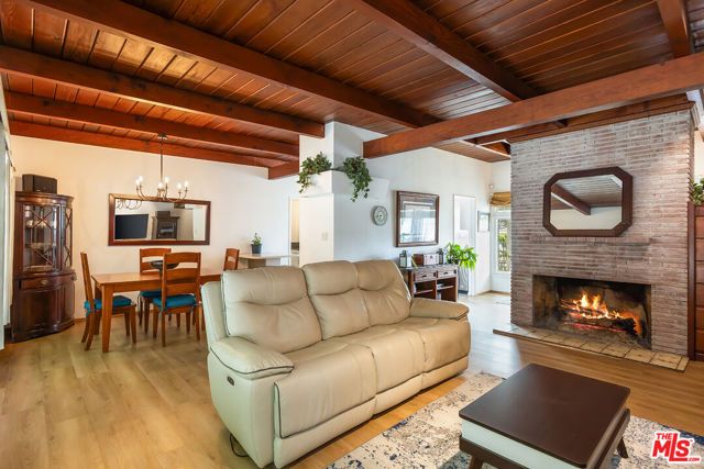 5283 Thornburn Street, Los Angeles, CA 90045