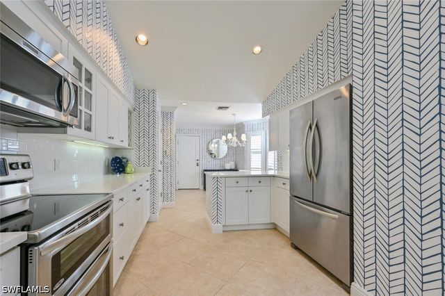 6631 Trident WAY D-3, Naples, FL 34108