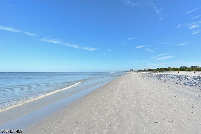 6631 Trident WAY D-3, Naples, FL 34108