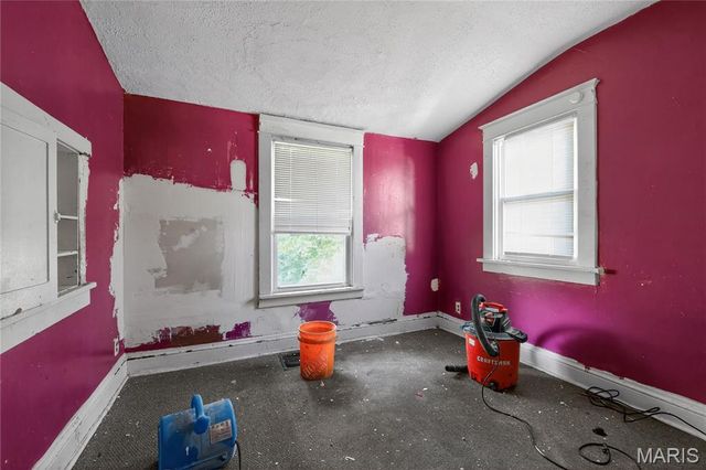 8316 Garfield Avenue, Vinita Park, MO 63114