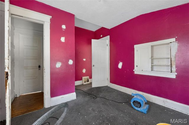 8316 Garfield Avenue, Vinita Park, MO 63114