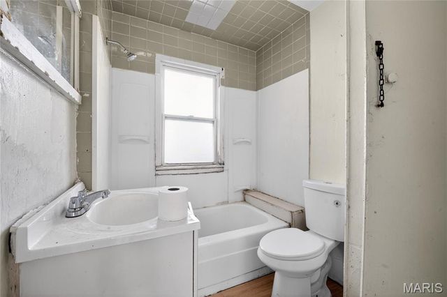 8316 Garfield Avenue, Vinita Park, MO 63114