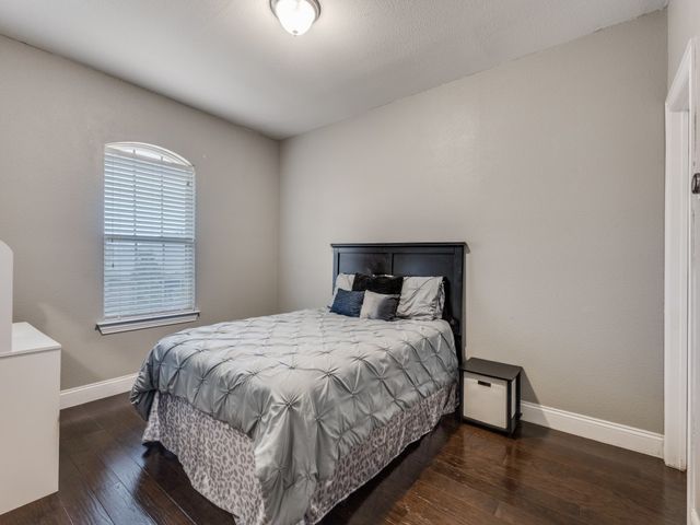 1405 Big Creek Drive, Mckinney, TX 75071