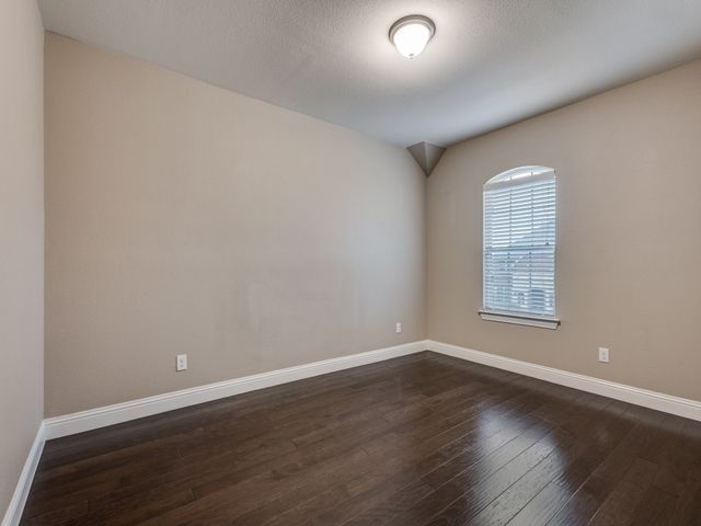 1405 Big Creek Drive, Mckinney, TX 75071