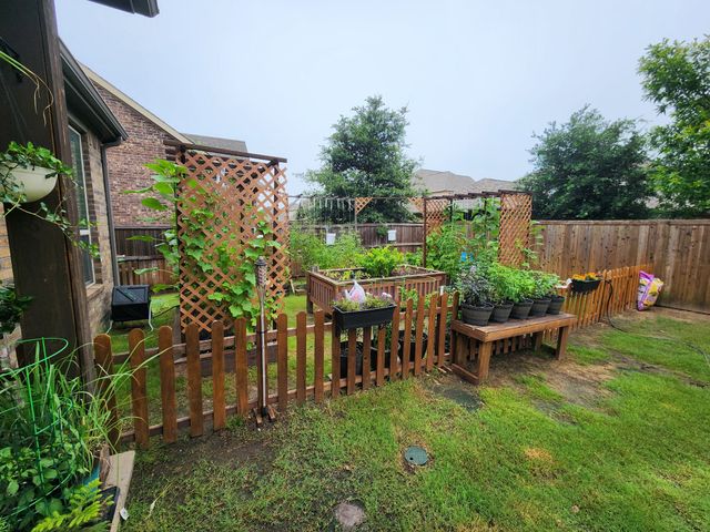 1405 Big Creek Drive, Mckinney, TX 75071