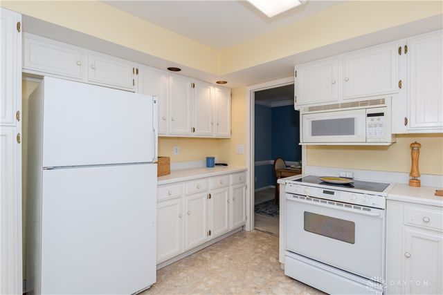 5416 Landau Drive 5, Kettering, OH 45429