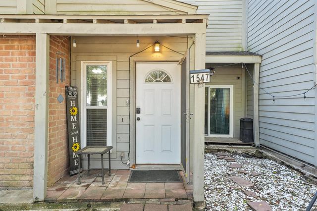 1547 Prairie Grove Drive, Houston, TX 77077