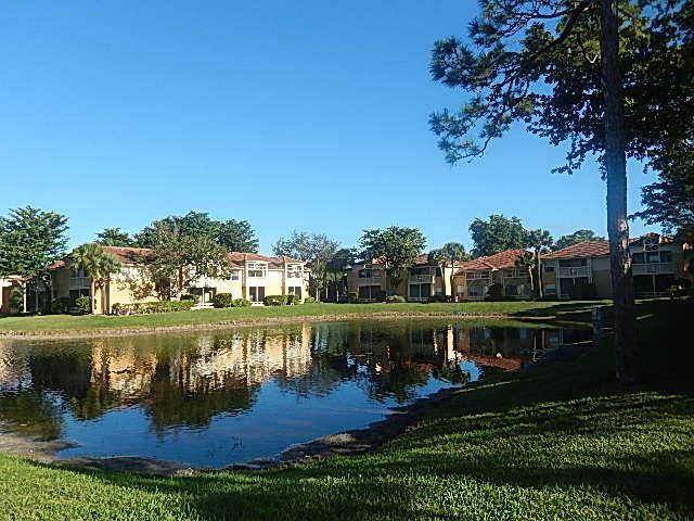 4855 Via Palm Lakes 910, West Palm Beach, FL 33417