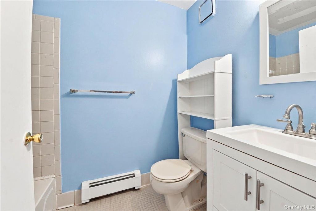 847 Underhill Avenue 56B, Bronx, NY 10473 — photo 3