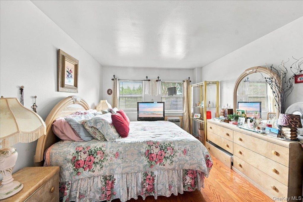 847 Underhill Avenue 56B, Bronx, NY 10473 — photo 4