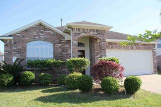 7310 Northfork Drive, Pearland, TX 77584