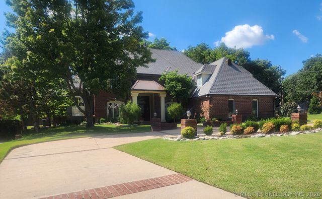 5101 E 79th Street, Tulsa, OK 74136