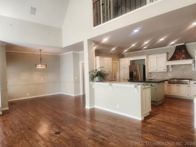 5101 E 79th Street, Tulsa, OK 74136