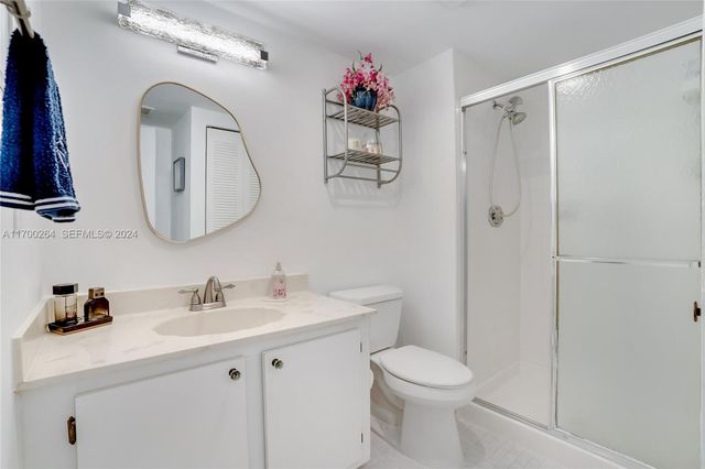 21364 Cypress Hammock Drive 1H, Boca Raton, FL 33428