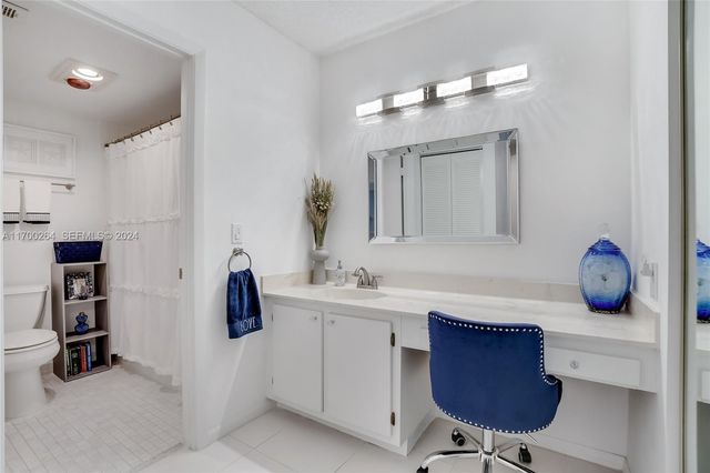 21364 Cypress Hammock Drive 1H, Boca Raton, FL 33428
