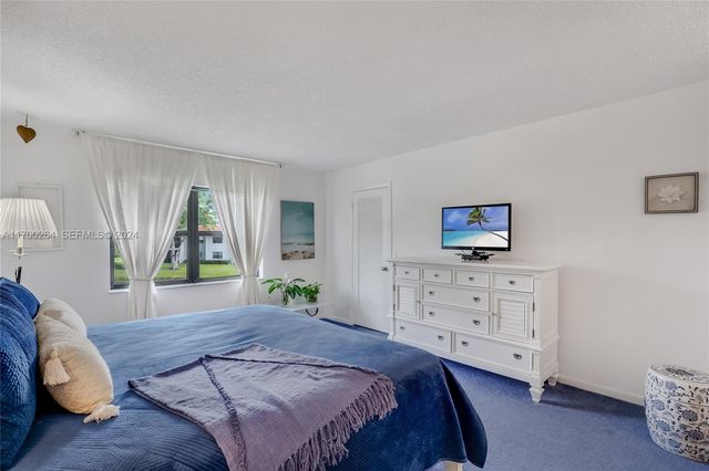 21364 Cypress Hammock Drive 1H, Boca Raton, FL 33428
