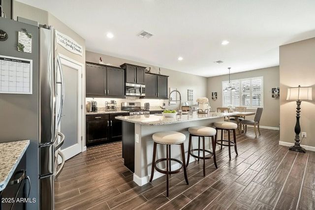 30199 W FAIRMOUNT Avenue, Buckeye, AZ 85396