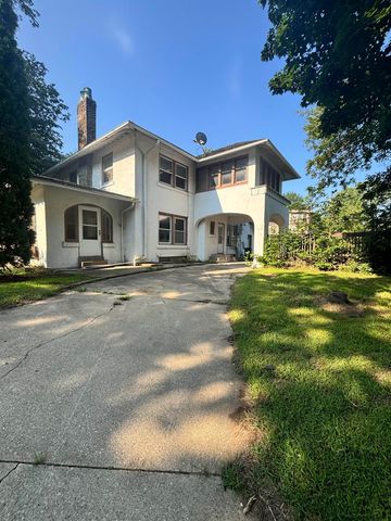 253 Prospect Avenue, Waterloo, IA 50703