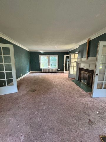 253 Prospect Avenue, Waterloo, IA 50703