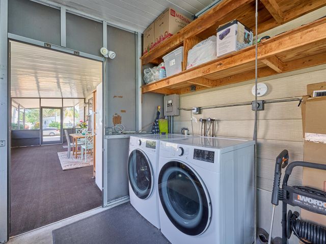 7526 SE Independence Avenue, Hobe Sound, FL 33455