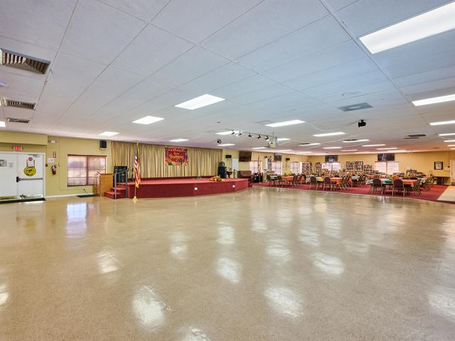 7526 SE Independence Avenue, Hobe Sound, FL 33455