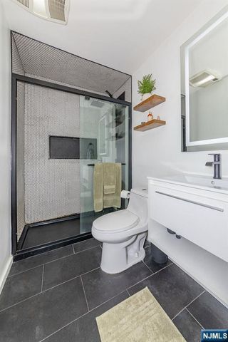 22 Ridgeview Drive, Woodland Park, NJ 07424