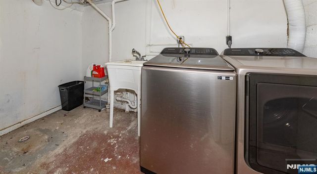 22 Ridgeview Drive, Woodland Park, NJ 07424