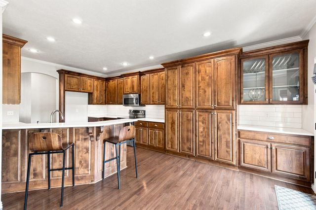 1646 N Waterstone Avenue, Springfield, MO 65802