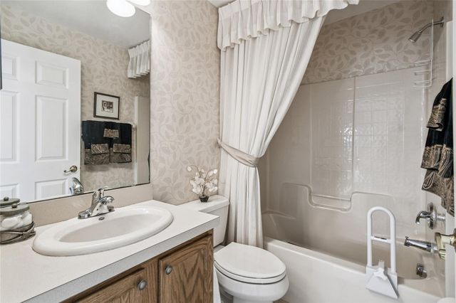 513 VINEYARD WAY, Poinciana, FL 34759