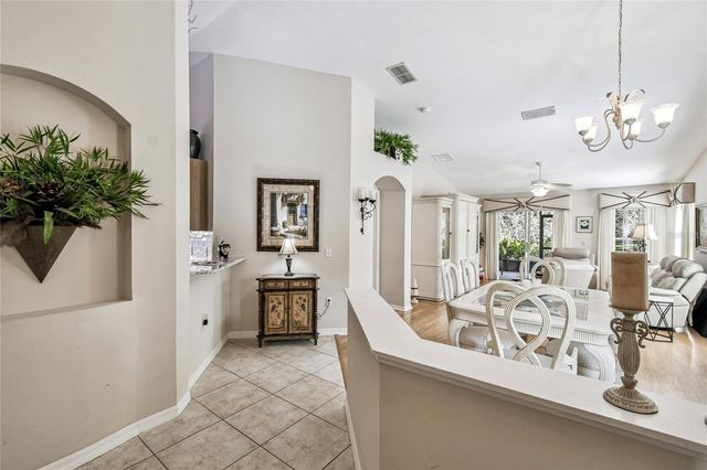 513 VINEYARD WAY, Poinciana, FL 34759