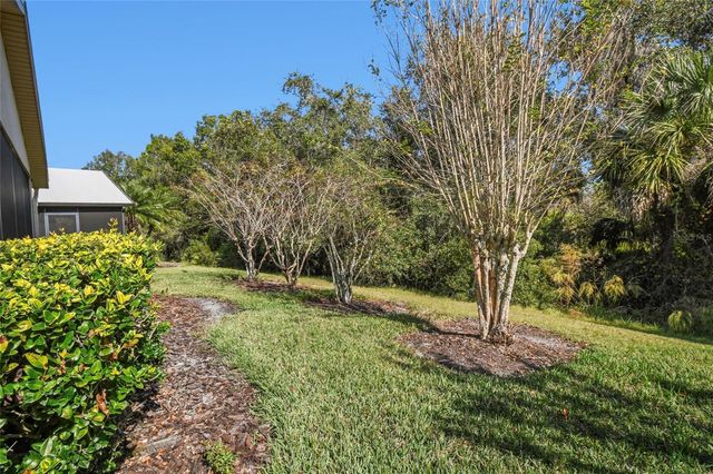 513 VINEYARD WAY, Poinciana, FL 34759