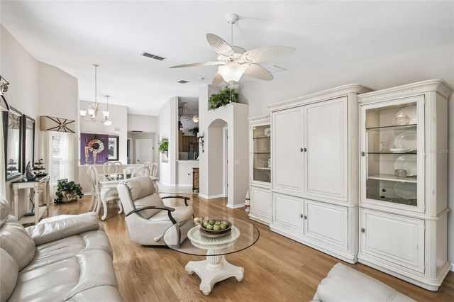 513 VINEYARD WAY, Poinciana, FL 34759