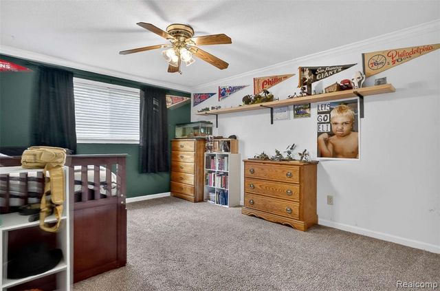 11479 Farmhill Drive, Fenton, MI 48430