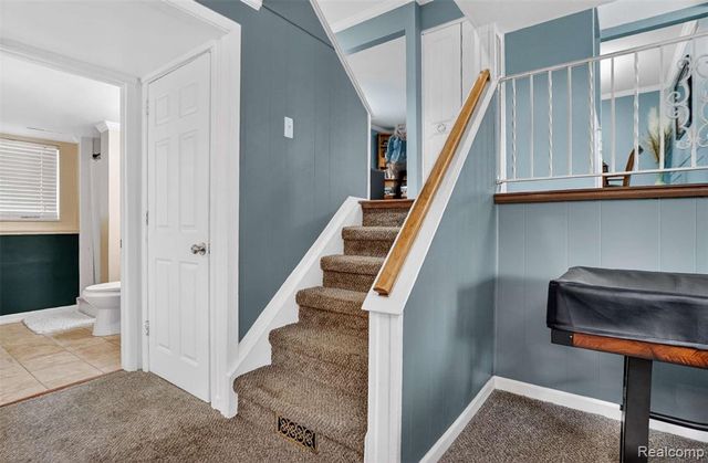 11479 Farmhill Drive, Fenton, MI 48430