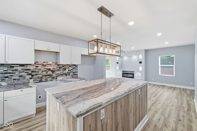 2318 E Brookside Avenue, Indianapolis, IN 46218