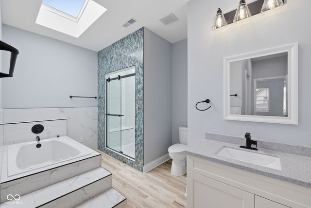2318 E Brookside Avenue, Indianapolis, IN 46218