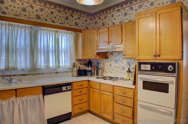 1443 S Elwood Avenue, Tulsa, OK 74119