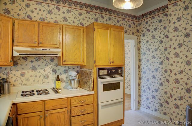 1443 S Elwood Avenue, Tulsa, OK 74119